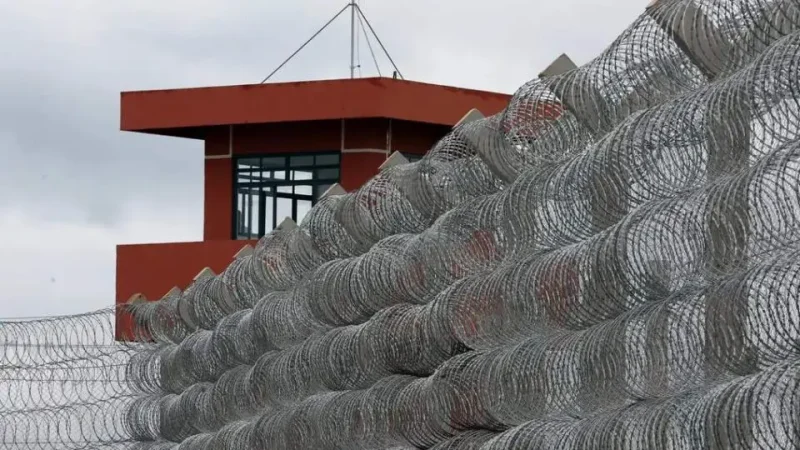 Polícia Federal nega que banqueiro preso tenha prestado depoimento narrado por revista