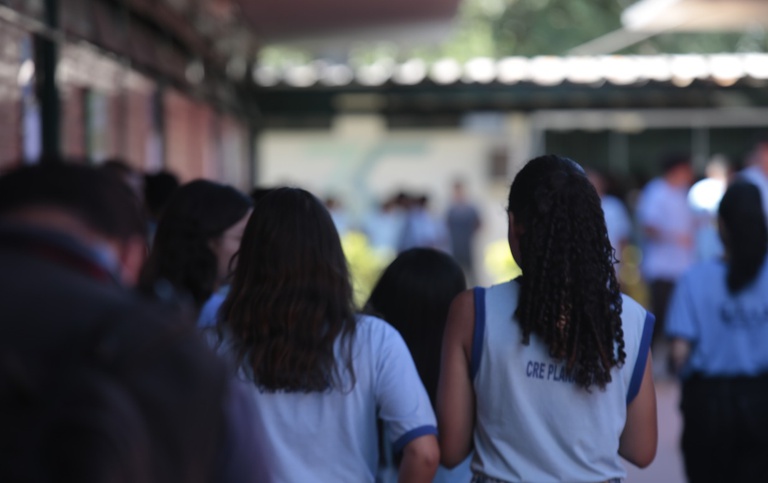 Mulheres representam mais de 60% das inscrições do Enem