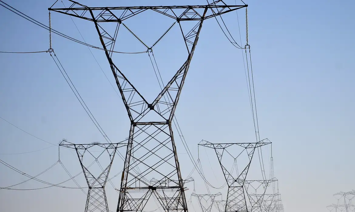 MME divulga prazo para envio de declarações dos Leilões de Energia Existente de 2026