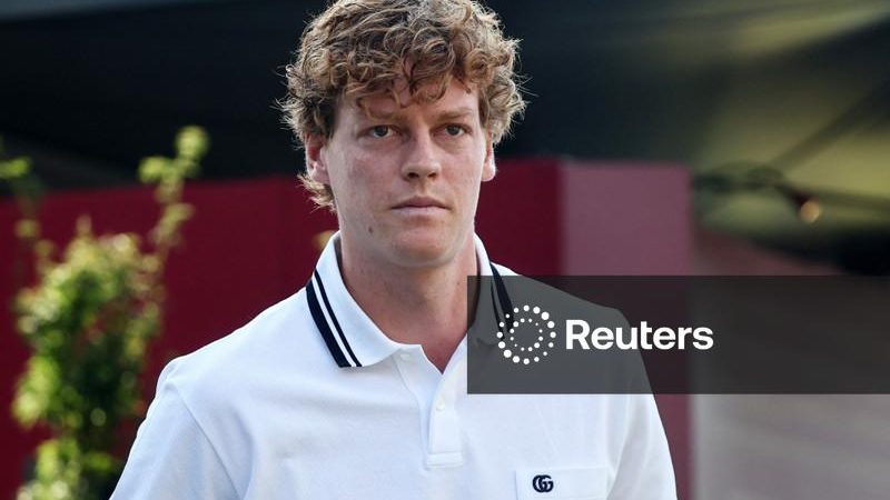 Sinner ficará fora do restante de 2026 para se recuperar de lesão no joelho