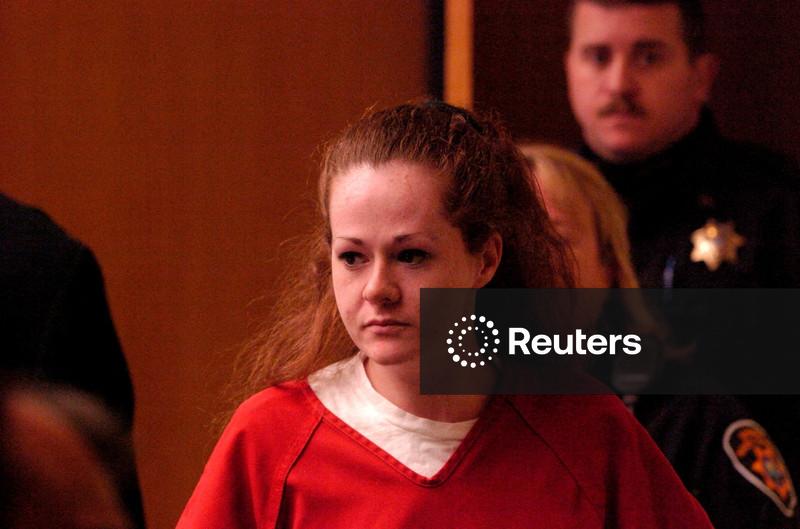 Christa Pike, sobrevivente de uma execução no Tennessee, está consciente e consegue falar, dizem advogados