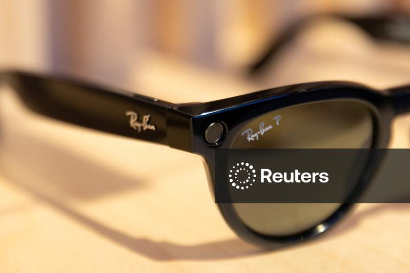 Ações da fabricante da Ray-Ban disparam; fortes vendas de óculos amenizam preocupações com óculos de IA