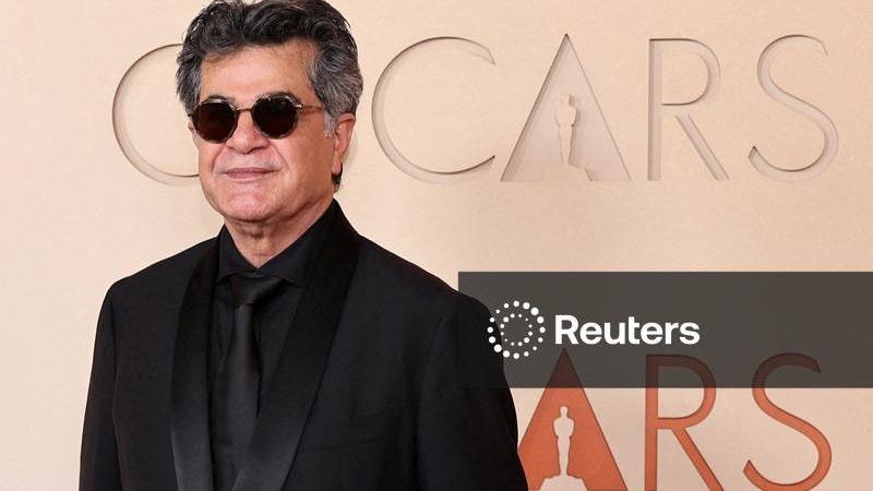 Tribunal Revolucionário do Irã condena cineasta Jafar Panahi à prisão