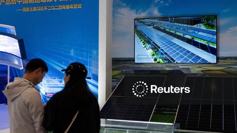 Exportações chinesas de tecnologias limpas reduzirão emissões globais em volume equivalente às emissões do Brasil em 2026