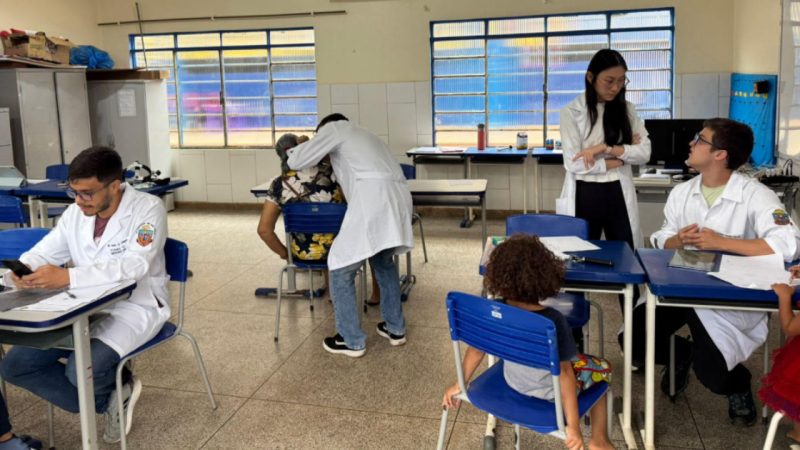 Aprovada medida que institui avaliação de estudantes de medicina durante a graduação