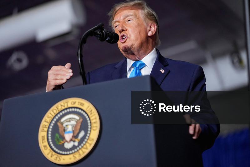 Californianos criticam comentário de Trump de que Irã poderia “destruir” Los Angeles e San Diego