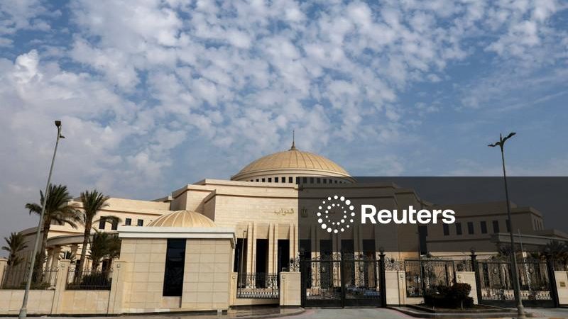 Egito aprova apoio militar à Arábia Saudita após escalada de ataques dos houthis
