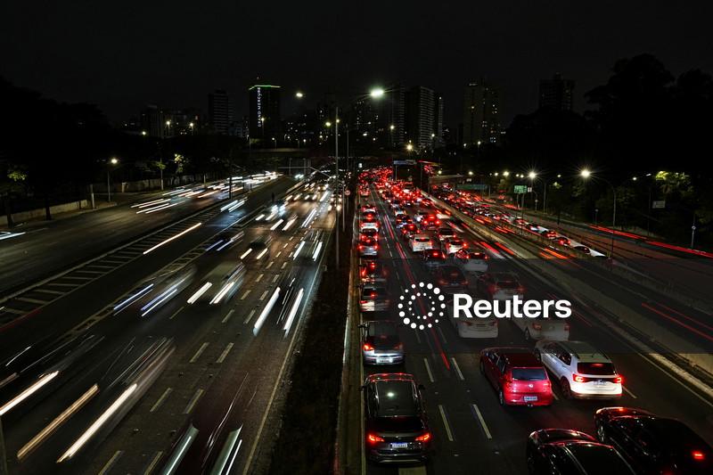 Vendas de veículos novos batem recorde em setembro com alta de 1,15% sobre agosto, diz Fenabrave