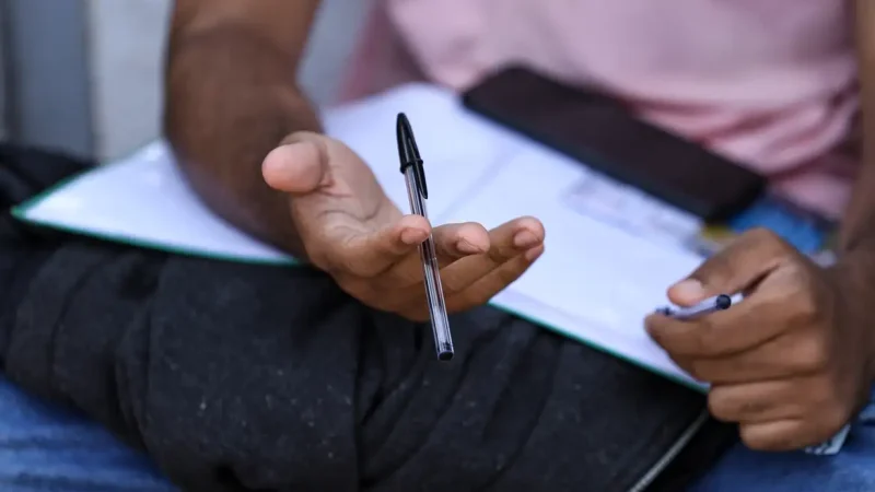 Confira ferramentas gratuitas de estudo na reta final para o Enem 2026
