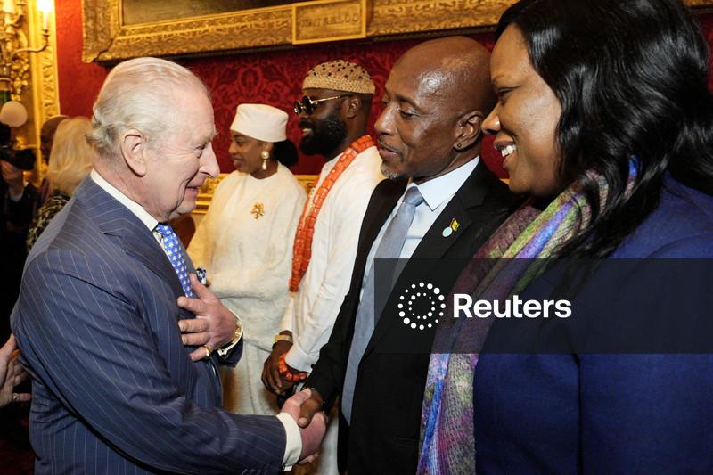 Rei Charles não evitará questão da escravidão durante viagem ao Caribe, diz Palácio de Buckingham