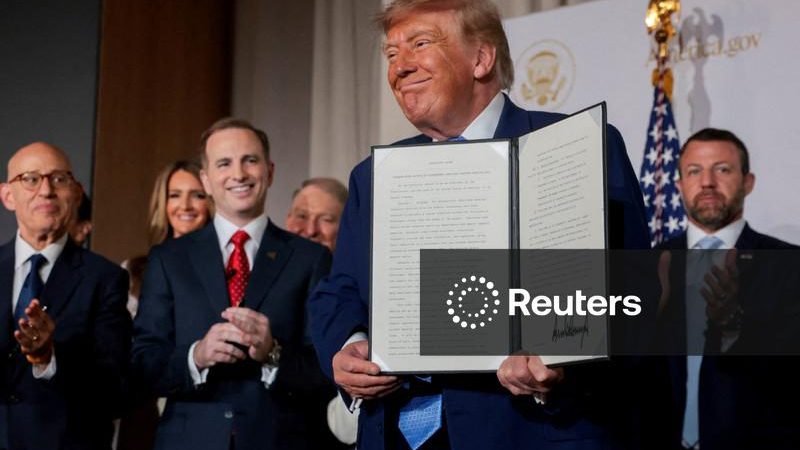 Trump afirma que vai proibir uso do termo “inteligência artificial”